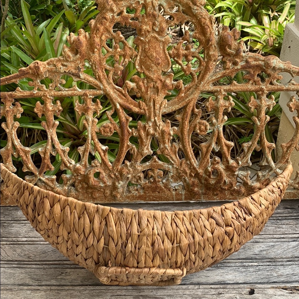 Handcrafted Woven Basket - Picture 4 of 9